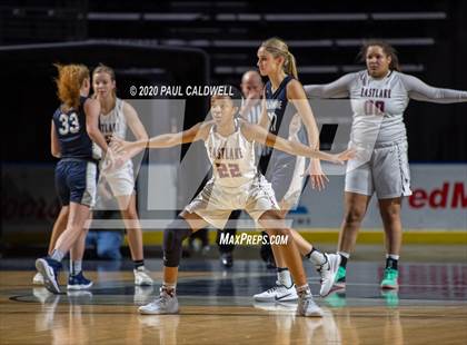 Thumbnail 3 in Eastlake vs. Bellarmine Prep (King Showcase) photogallery.