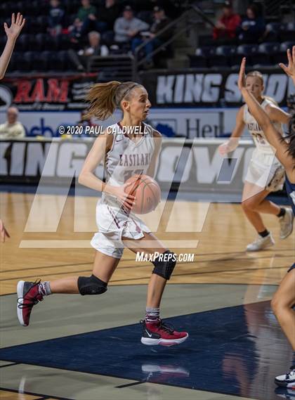 Thumbnail 1 in Eastlake vs. Bellarmine Prep (King Showcase) photogallery.