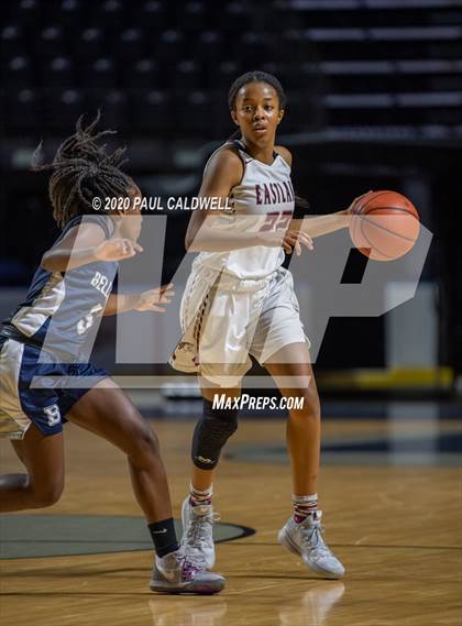 Thumbnail 3 in Eastlake vs. Bellarmine Prep (King Showcase) photogallery.