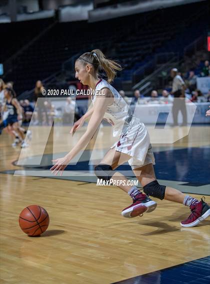 Thumbnail 2 in Eastlake vs. Bellarmine Prep (King Showcase) photogallery.