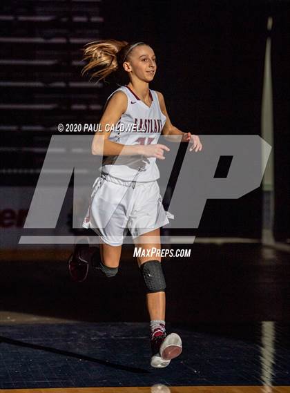 Thumbnail 3 in Eastlake vs. Bellarmine Prep (King Showcase) photogallery.