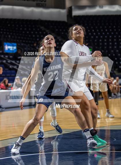 Thumbnail 3 in Eastlake vs. Bellarmine Prep (King Showcase) photogallery.