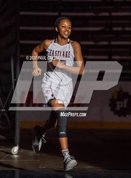 Thumbnail 2 in Eastlake vs. Bellarmine Prep (King Showcase) photogallery.