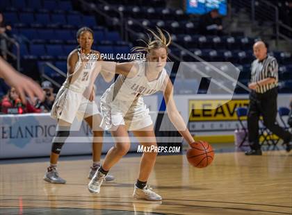 Thumbnail 1 in Eastlake vs. Bellarmine Prep (King Showcase) photogallery.