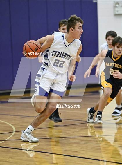 Thumbnail 2 in Strasburg vs. Rappahannock County photogallery.