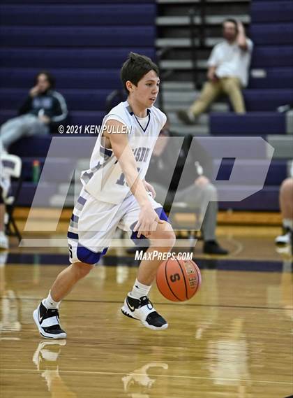 Thumbnail 2 in Strasburg vs. Rappahannock County photogallery.