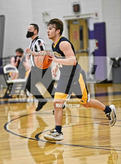Thumbnail 1 in Strasburg vs. Rappahannock County photogallery.
