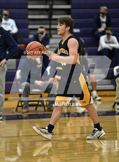 Thumbnail 3 in Strasburg vs. Rappahannock County photogallery.