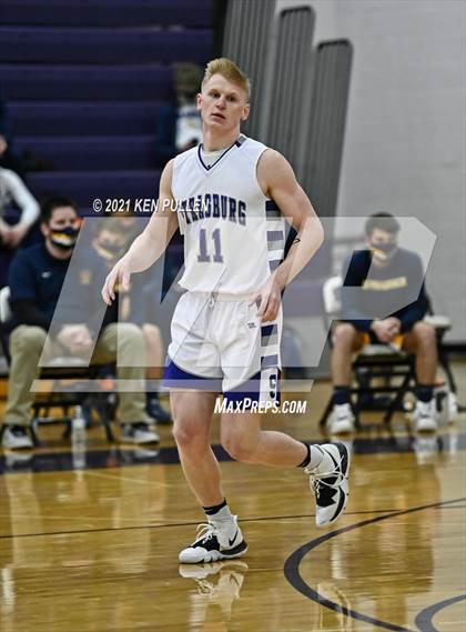 Thumbnail 1 in Strasburg vs. Rappahannock County photogallery.