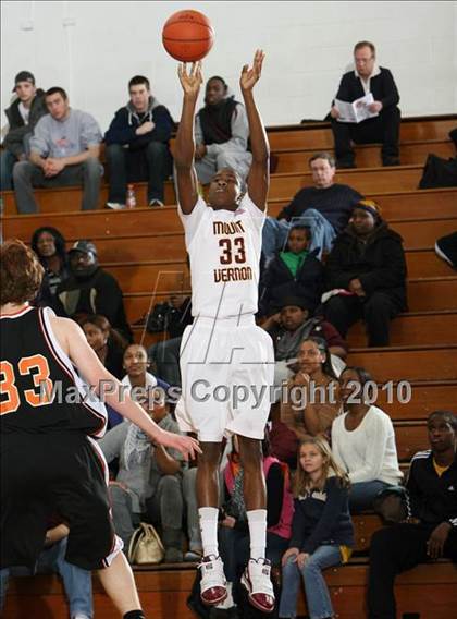 Thumbnail 2 in Mamaroneck @ Mt. Vernon (Section 1 Super Saturday) photogallery.