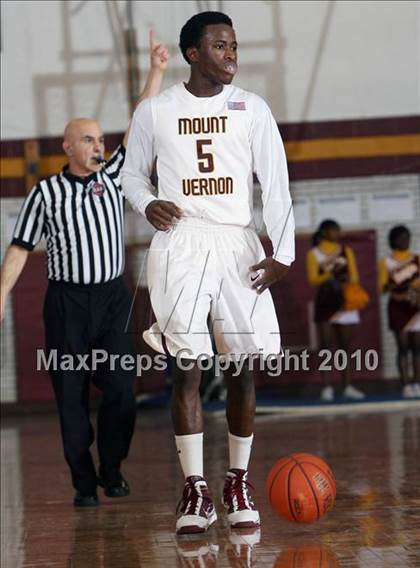 Thumbnail 3 in Mamaroneck @ Mt. Vernon (Section 1 Super Saturday) photogallery.