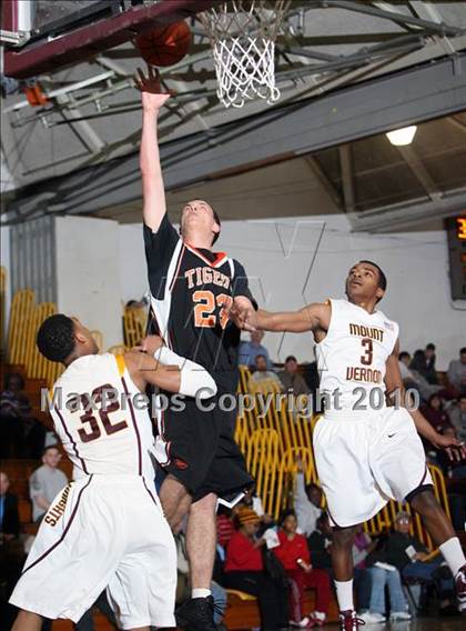 Thumbnail 1 in Mamaroneck @ Mt. Vernon (Section 1 Super Saturday) photogallery.