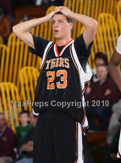 Thumbnail 2 in Mamaroneck @ Mt. Vernon (Section 1 Super Saturday) photogallery.