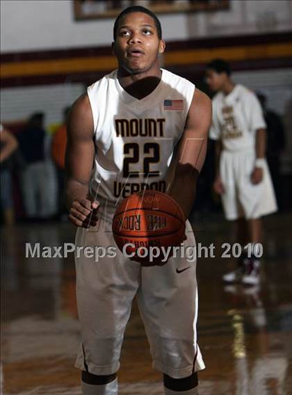 Thumbnail 2 in Mamaroneck @ Mt. Vernon (Section 1 Super Saturday) photogallery.