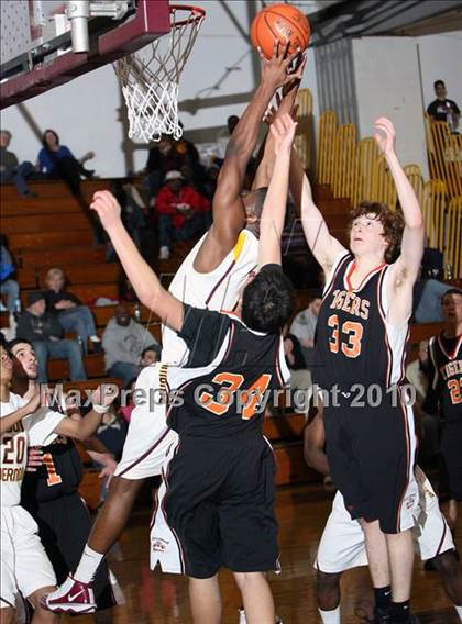 Thumbnail 3 in Mamaroneck @ Mt. Vernon (Section 1 Super Saturday) photogallery.