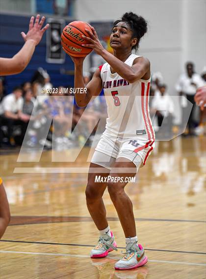 Thumbnail 3 in Hardin-Jefferson vs La Vega (UIL 4A Reg III Semifinal) photogallery.