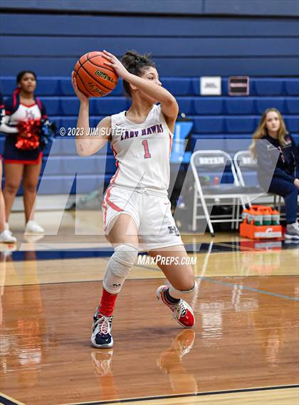 Thumbnail 2 in Hardin-Jefferson vs La Vega (UIL 4A Reg III Semifinal) photogallery.