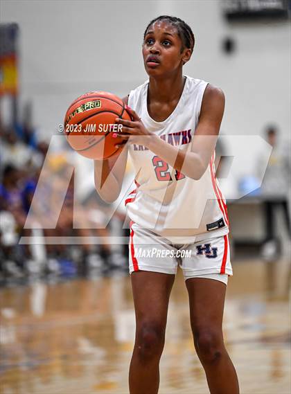 Thumbnail 3 in Hardin-Jefferson vs La Vega (UIL 4A Reg III Semifinal) photogallery.