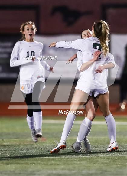 Thumbnail 3 in San Ramon Valley @ Monte Vista (CIF NCS D1 Semifinals) photogallery.