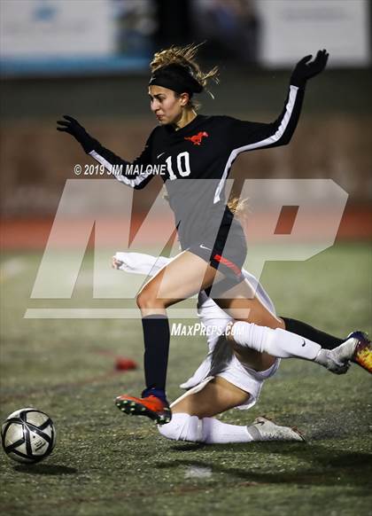 Thumbnail 2 in San Ramon Valley @ Monte Vista (CIF NCS D1 Semifinals) photogallery.
