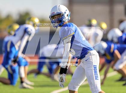 Thumbnail 2 in Choctaw @ Piedmont photogallery.