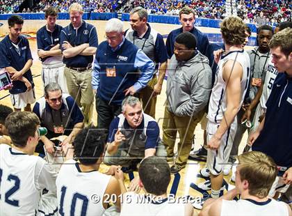 Thumbnail 2 in Immaculate vs. Coginchaug Regional (CIAC Class S Final) photogallery.