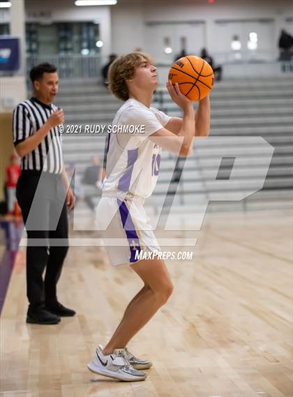 Thumbnail 1 in Cathedral Catholic vs. Notre Dame Prep (Torrey Pines Holiday Classic) photogallery.