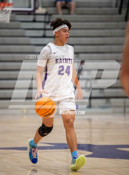 Thumbnail 2 in Cathedral Catholic vs. Notre Dame Prep (Torrey Pines Holiday Classic) photogallery.