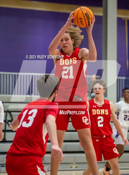 Thumbnail 2 in Cathedral Catholic vs. Notre Dame Prep (Torrey Pines Holiday Classic) photogallery.