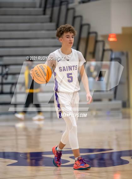 Thumbnail 3 in Cathedral Catholic vs. Notre Dame Prep (Torrey Pines Holiday Classic) photogallery.
