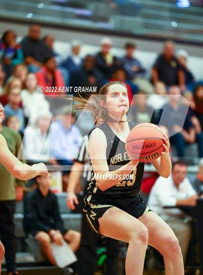 Thumbnail 1 in Noblesville @ Hamilton Heights photogallery.