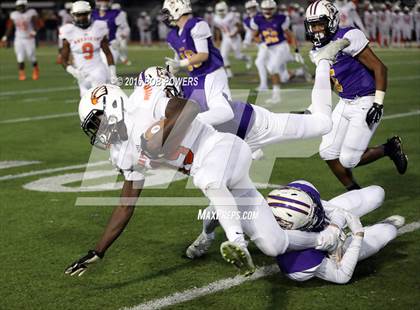 Thumbnail 1 in Lake Braddock vs. Hayfield (VHSL Region 6A North 2nd Round) photogallery.