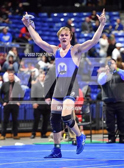 Thumbnail 3 in UIL State Championships - 5A 182lb Final photogallery.
