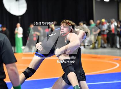 Thumbnail 2 in UIL State Championships - 5A 182lb Final photogallery.