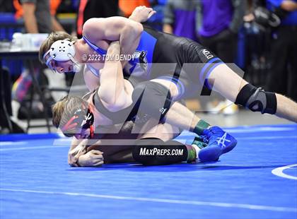 Thumbnail 2 in UIL State Championships - 5A 182lb Final photogallery.