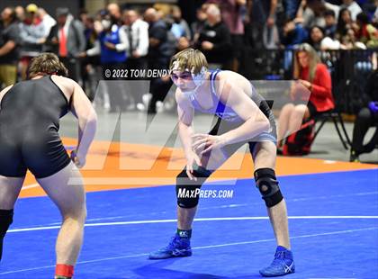 Thumbnail 3 in UIL State Championships - 5A 182lb Final photogallery.