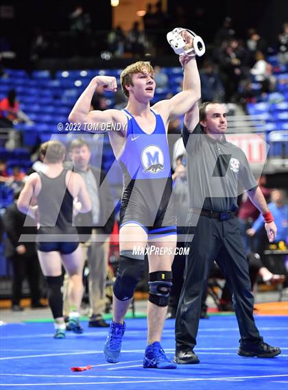 Thumbnail 3 in UIL State Championships - 5A 182lb Final photogallery.