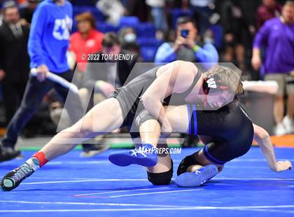 Thumbnail 3 in UIL State Championships - 5A 182lb Final photogallery.