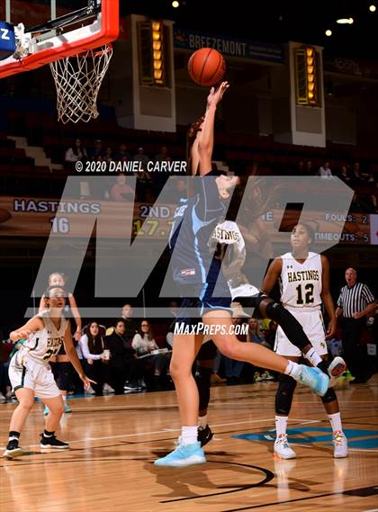 Thumbnail 3 in Ursuline vs. Hastings (Slam Dunk Tournament) photogallery.