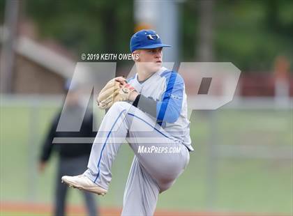 Thumbnail 2 in Mansfield vs. Hebron Game 2 (UIL 6A Area Playoff) photogallery.
