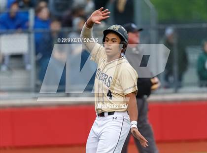Thumbnail 3 in Mansfield vs. Hebron Game 2 (UIL 6A Area Playoff) photogallery.