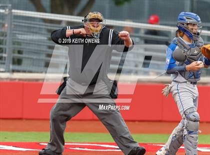 Thumbnail 2 in Mansfield vs. Hebron Game 2 (UIL 6A Area Playoff) photogallery.