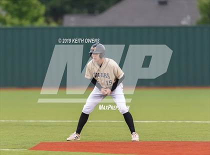 Thumbnail 2 in Mansfield vs. Hebron Game 2 (UIL 6A Area Playoff) photogallery.