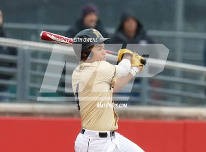 Thumbnail 3 in Mansfield vs. Hebron Game 2 (UIL 6A Area Playoff) photogallery.