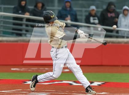 Thumbnail 2 in Mansfield vs. Hebron Game 2 (UIL 6A Area Playoff) photogallery.