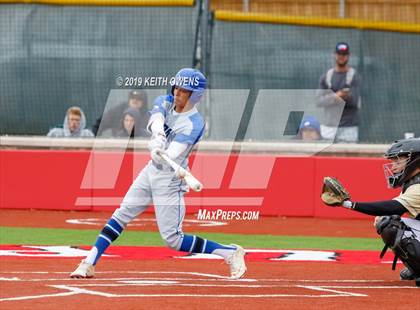 Thumbnail 1 in Mansfield vs. Hebron Game 2 (UIL 6A Area Playoff) photogallery.