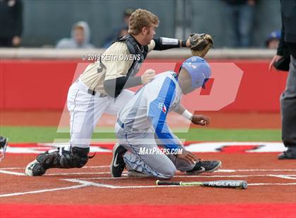 Thumbnail 2 in Mansfield vs. Hebron Game 2 (UIL 6A Area Playoff) photogallery.