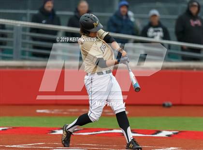 Thumbnail 1 in Mansfield vs. Hebron Game 2 (UIL 6A Area Playoff) photogallery.