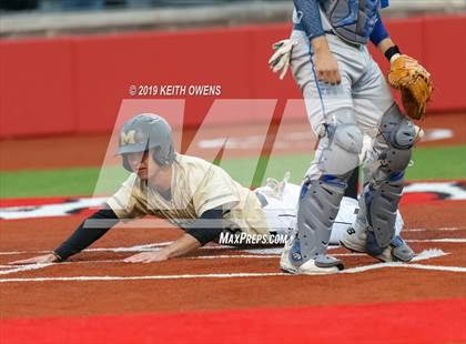 Thumbnail 2 in Mansfield vs. Hebron Game 2 (UIL 6A Area Playoff) photogallery.