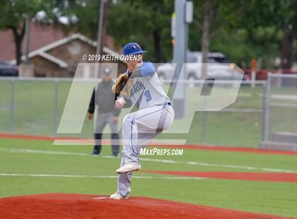 Thumbnail 2 in Mansfield vs. Hebron Game 2 (UIL 6A Area Playoff) photogallery.